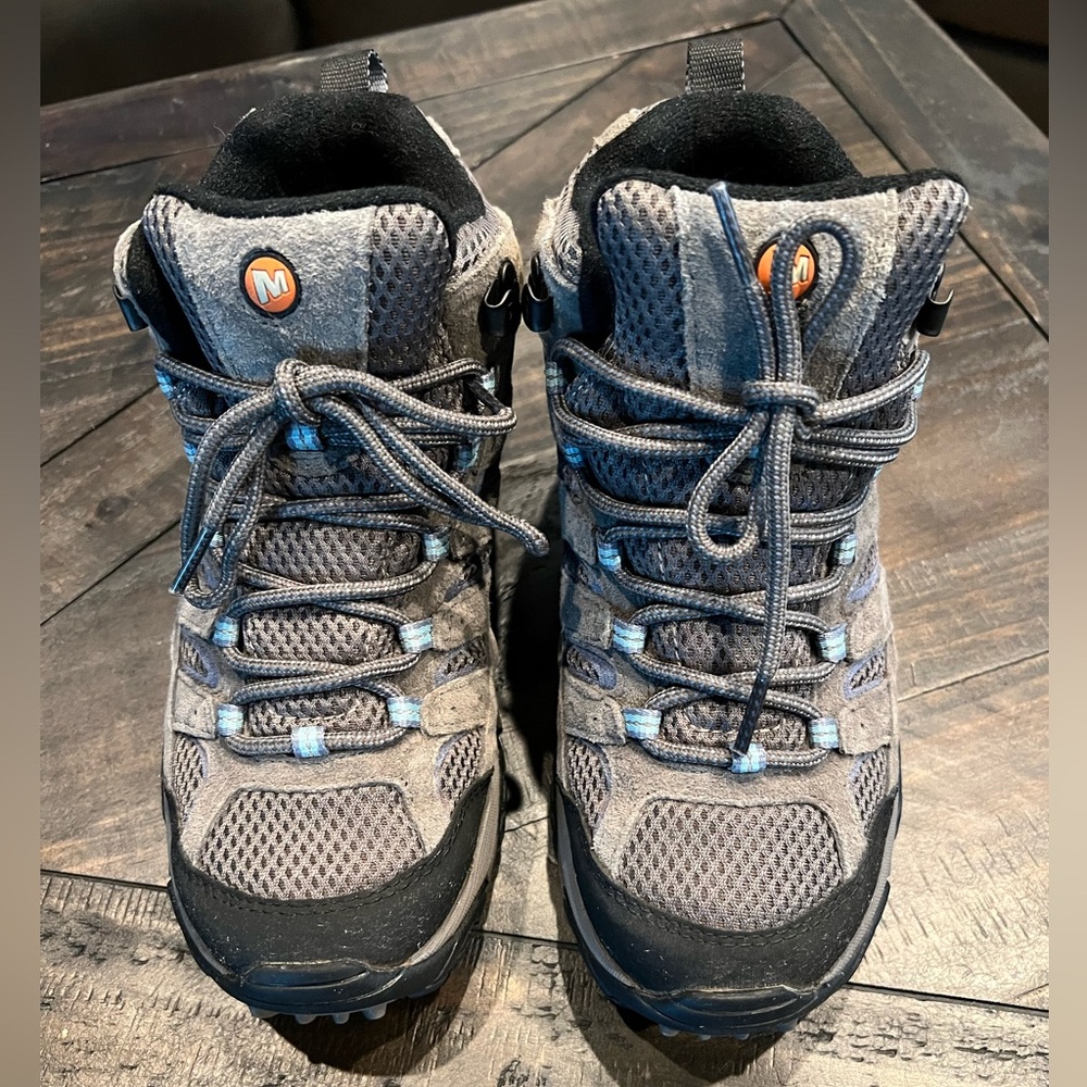 Merrell | Women's Moab 2 MOTHER OF ALL BOOTS™ Mid J06054 | Size 7